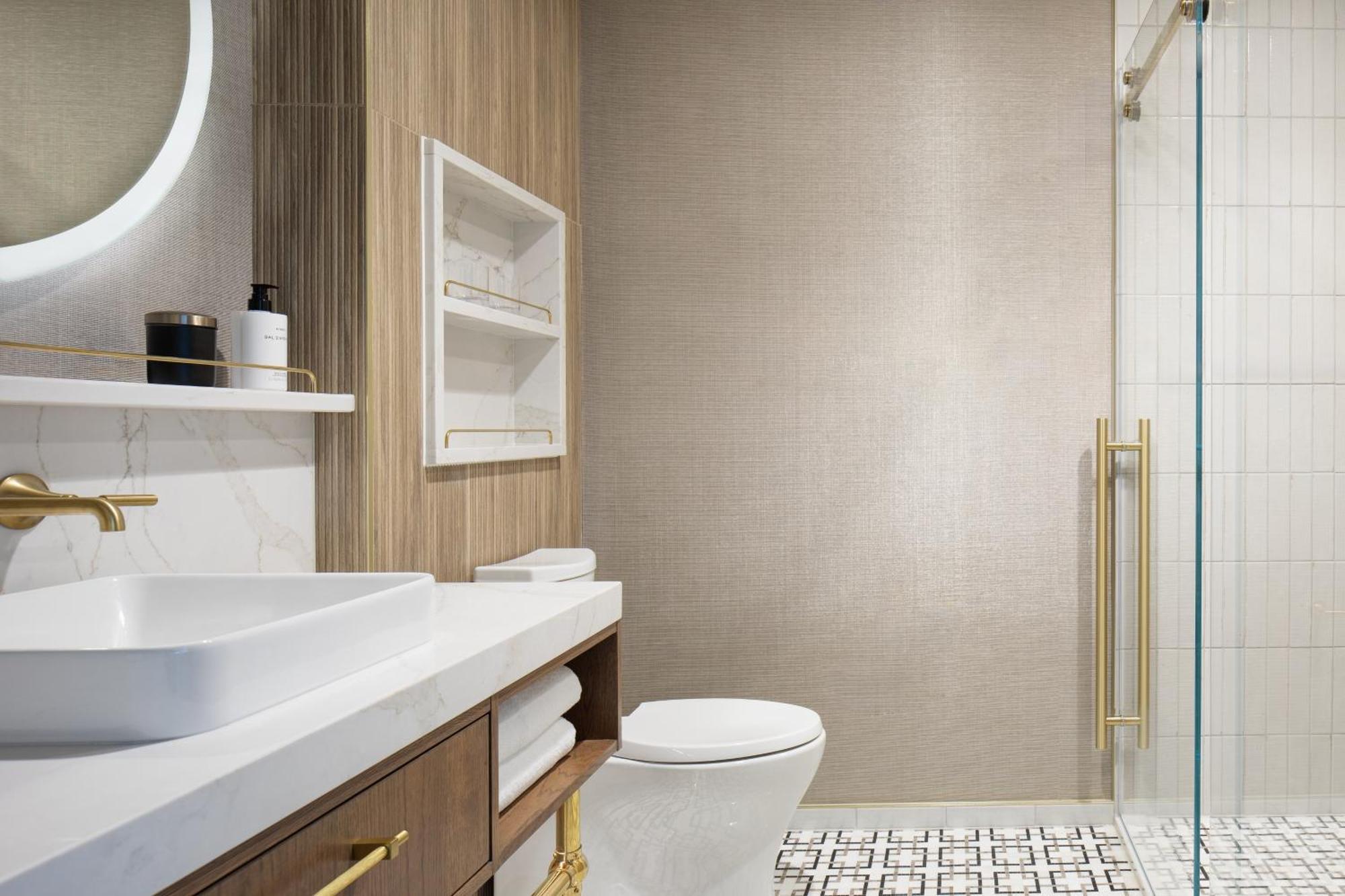 Ada Hotel Экстерьер фото